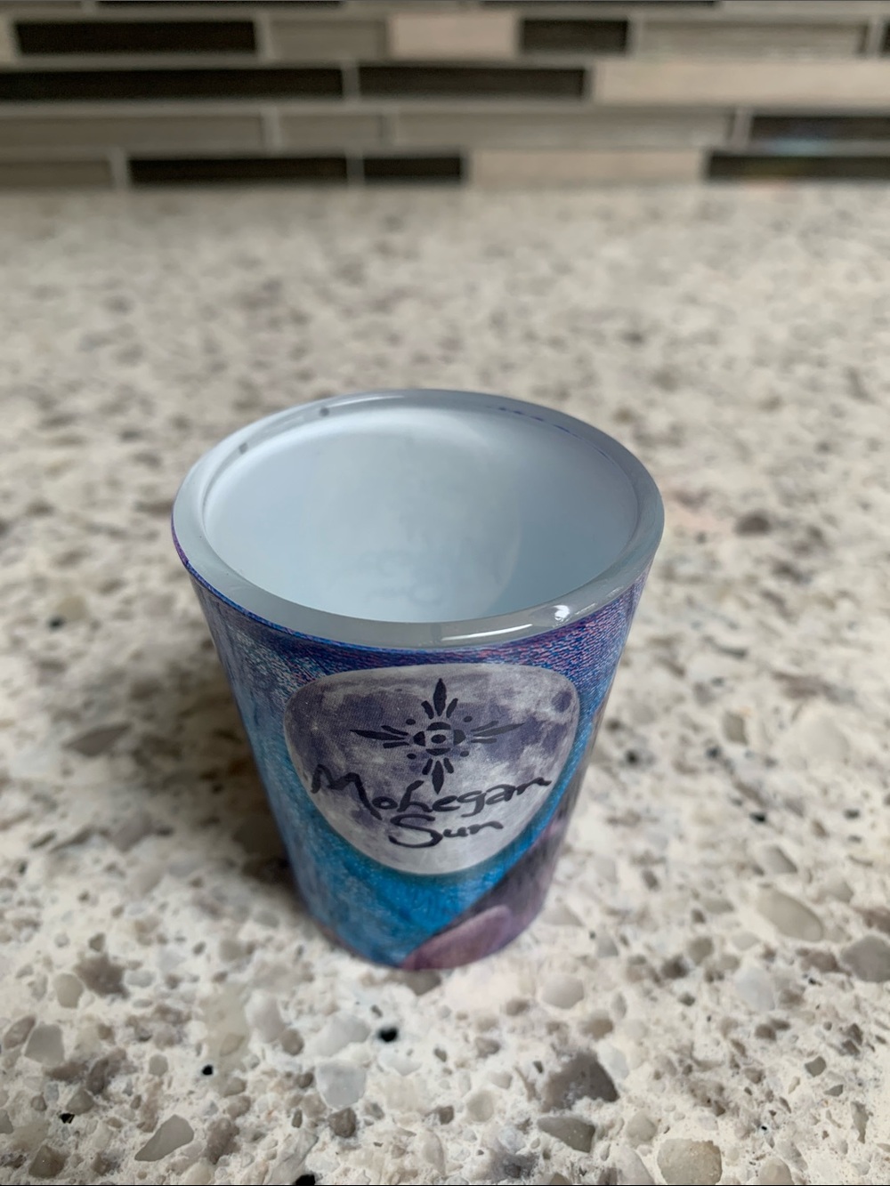 Collectibles Mohegan Sun Blue Shot Glass. Pre-owned. Size: 1.5x2.5.